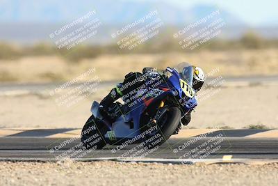 media/Dec-07-2025-CVMA (Sun) [[3e7d2de5dc]]/Race 15-Amateur Formula Open/